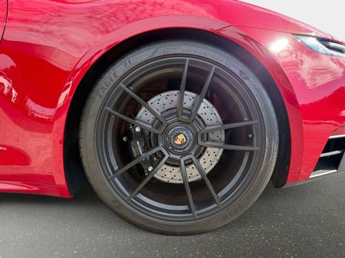 Used 2023 Porsche 911 Carrera 4 GTS image 16