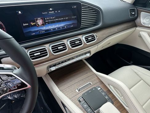 Used 2026 Mercedes-Benz GLE 450 4MATIC image 31