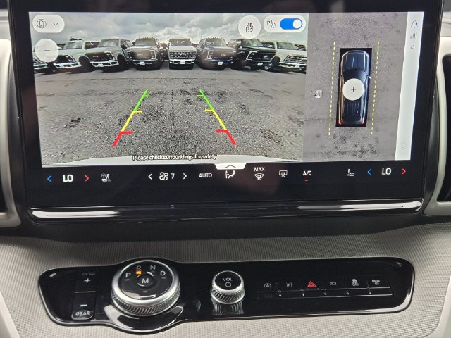 Certified 2025 Ford Expedition Active RWD image 19