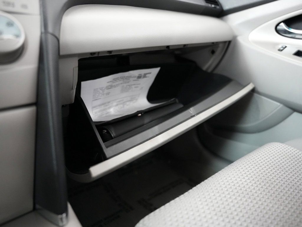 Used 2011 Toyota Camry SE w/ SE Extra-Value Pkg #1 FWD image 48