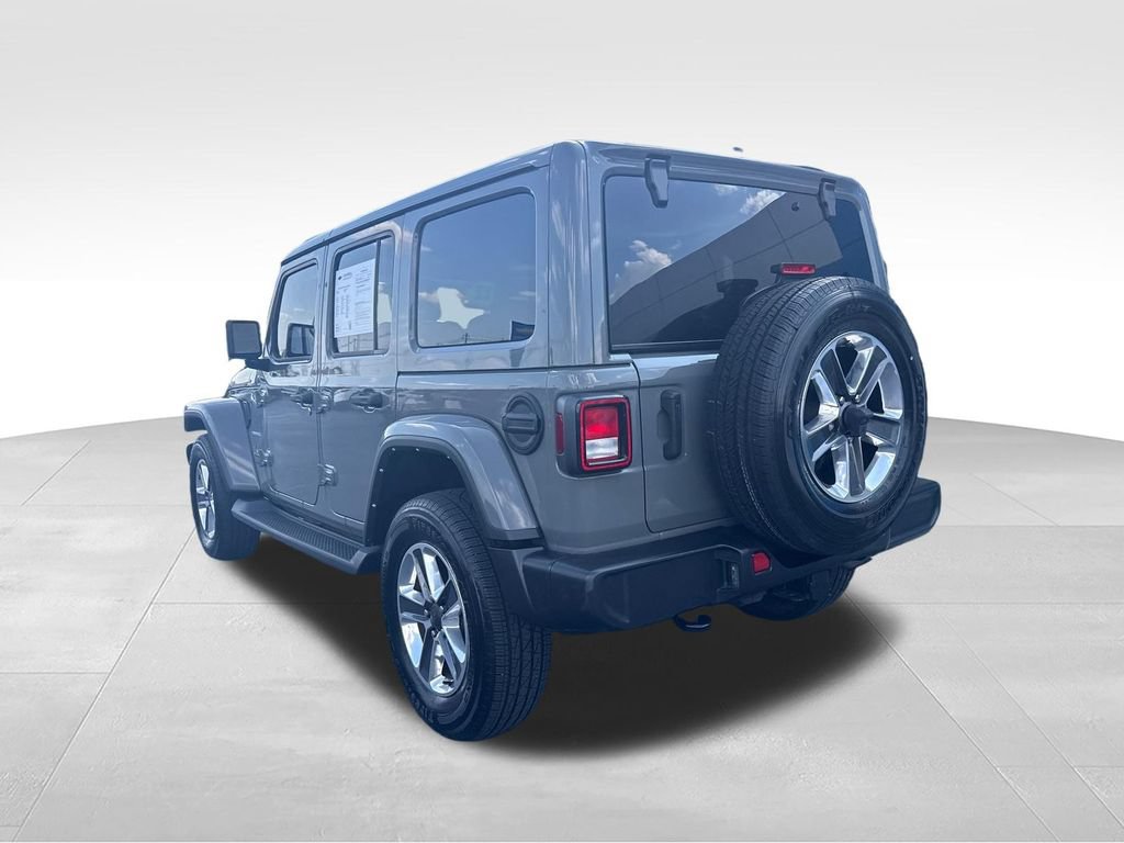 Used 2022 Jeep Wrangler Unlimited Sahara AWD/4WD image 7