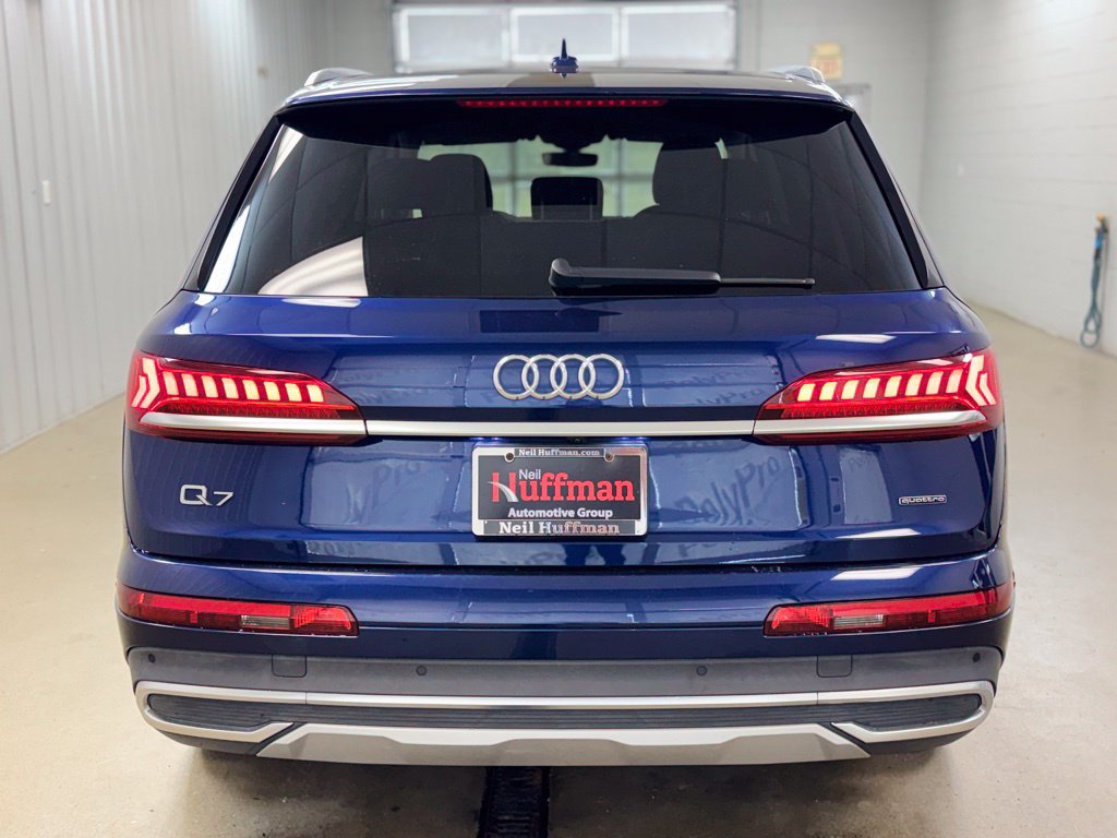 Used 2022 Audi Q7 3.0T Premium AWD/4WD image 6