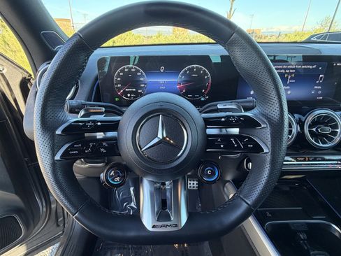 Used 2025 Mercedes-Benz GLB 35 AMG 4MATIC image 24