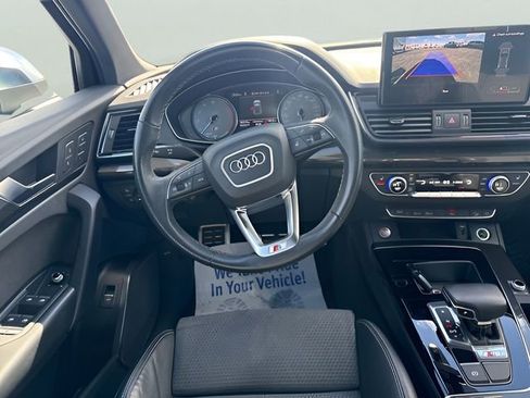 Used 2022 Audi SQ5 Premium w/ Convenience Package image 13