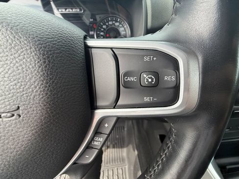 Used 2022 RAM 1500 Big Horn AWD/4WD image 16