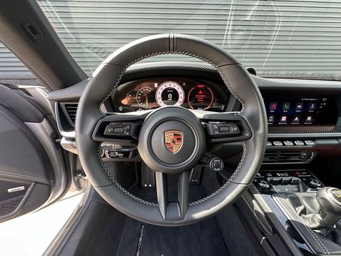 Certified 2026 Porsche 911 GT3 w/ Lightweight Package In Black RWD image 21