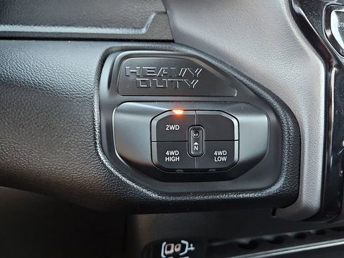 Used 2026 RAM 2500 Laramie AWD/4WD image 20