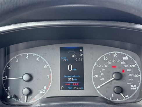 Used 2025 Toyota Corolla LE FWD image 38