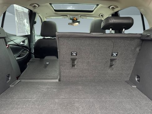 Used 2022 Buick Encore GX Select w/ Experience Buick Package image 32