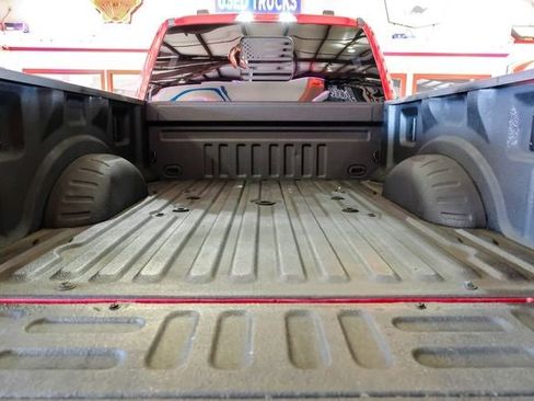 Used 2020 Ford F250 Lariat w/ Chrome Package image 8