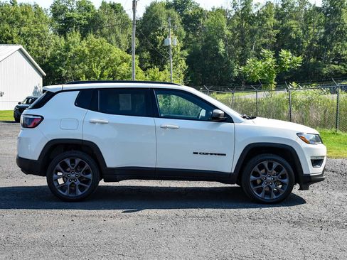Certified 2021 Jeep Compass Latitude AWD/4WD image 2