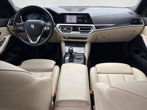 Used 2020 BMW 330i xDrive Sedan w/ Convenience Package AWD/4WD image 19