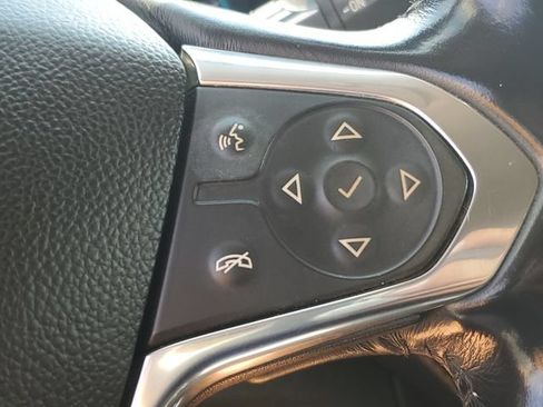 Used 2018 Chevrolet Traverse LT w/ LPO, Floor Liner Package AWD/4WD image 14