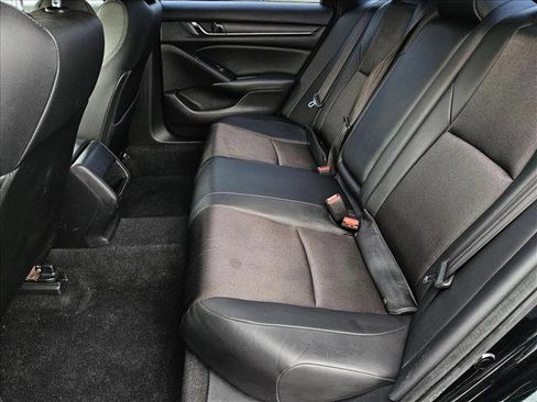 Used 2020 Honda Accord Sport image 17