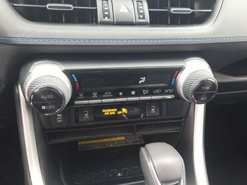 Used 2021 Toyota RAV4 XSE image 23