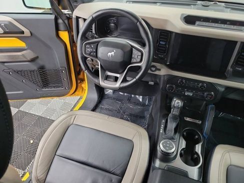 Used 2021 Ford Bronco Wildtrak AWD/4WD image 15