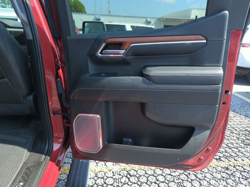 Used 2023 GMC Sierra 1500 Denali AWD/4WD image 30