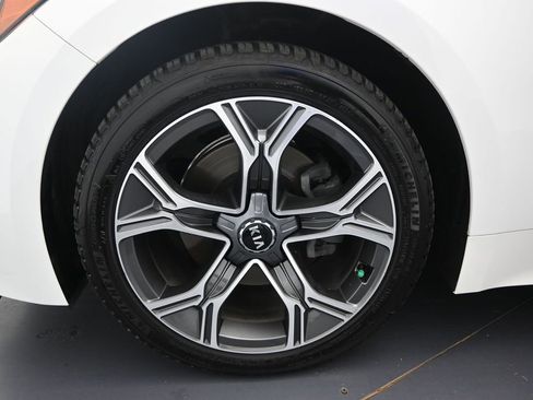 Used 2020 Kia Stinger GT-Line w/ Sun & Sound Package AWD/4WD image 43
