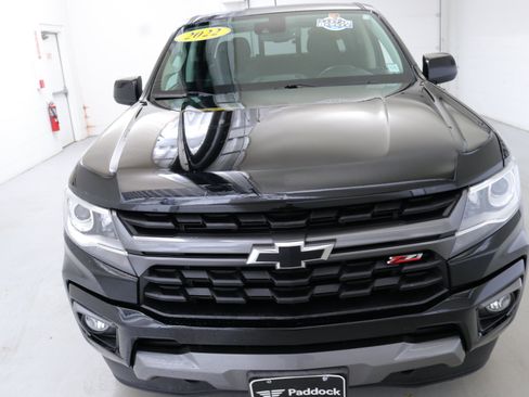Used 2022 Chevrolet Colorado Z71 w/ Safety Package image 2
