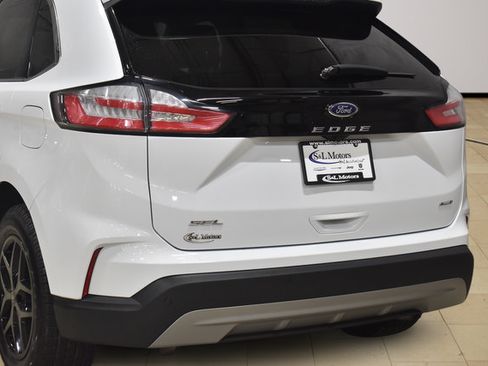 Used 2024 Ford Edge SEL AWD/4WD image 25