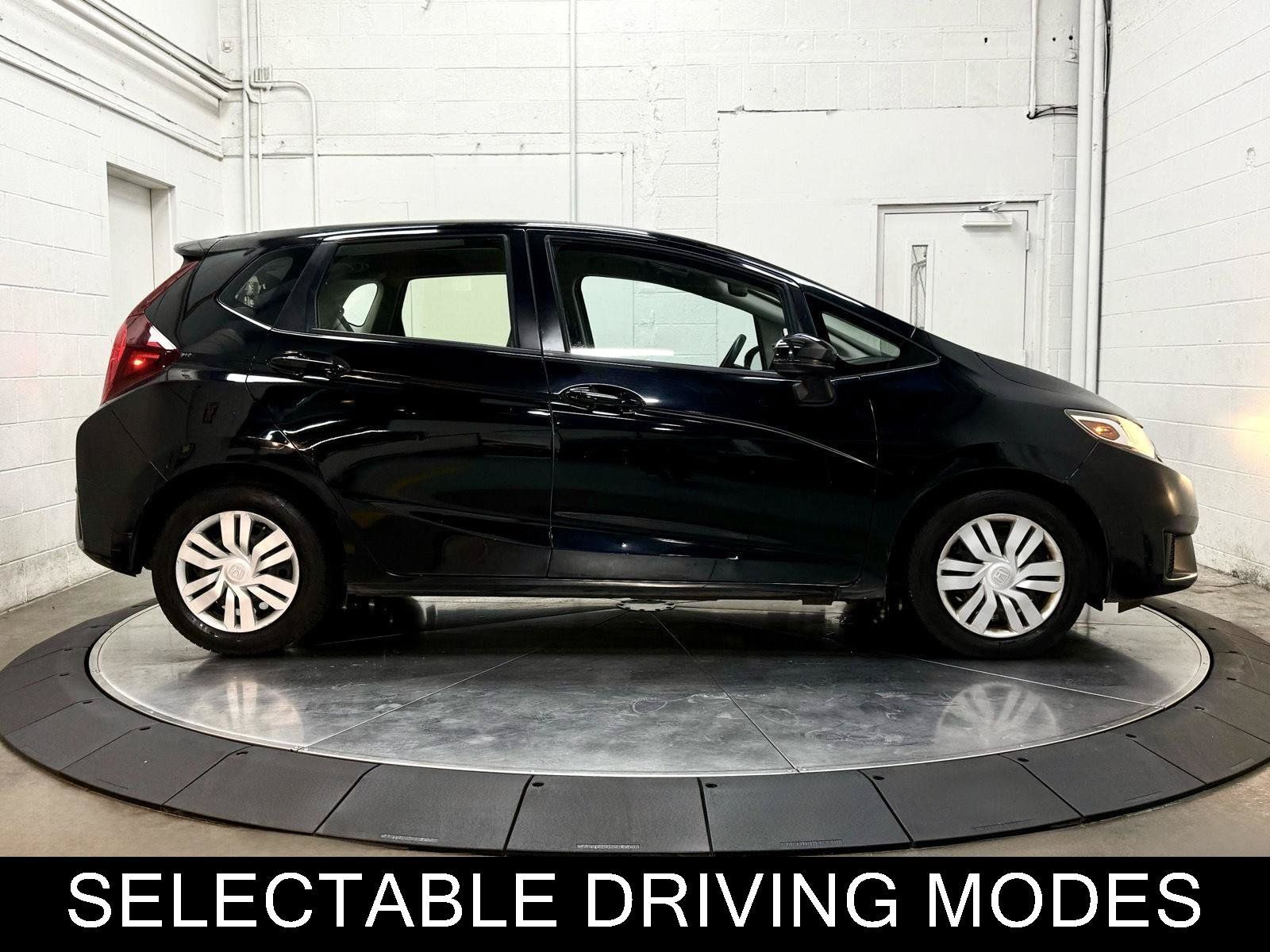 Used 2016 Honda Fit LX image 9