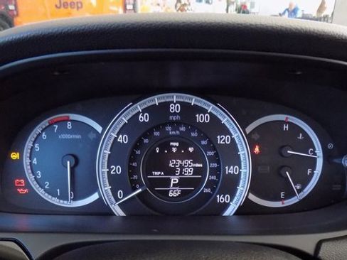 Used 2016 Honda Accord LX image 14