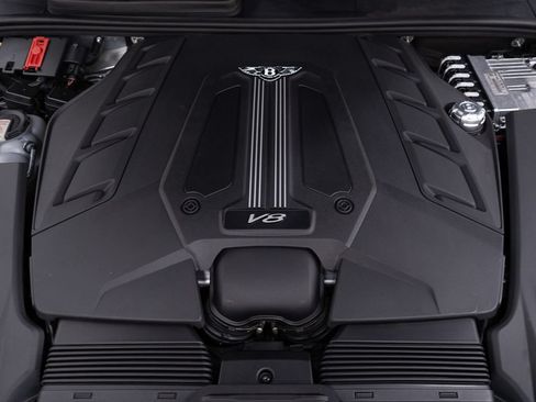 Certified 2023 Bentley Bentayga AWD/4WD image 47