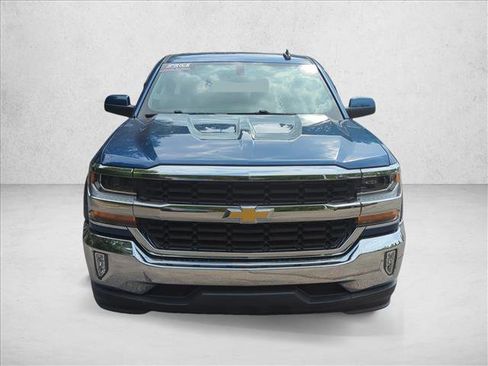 Used 2018 Chevrolet Silverado 1500 LT w/ All Star Edition RWD image 2