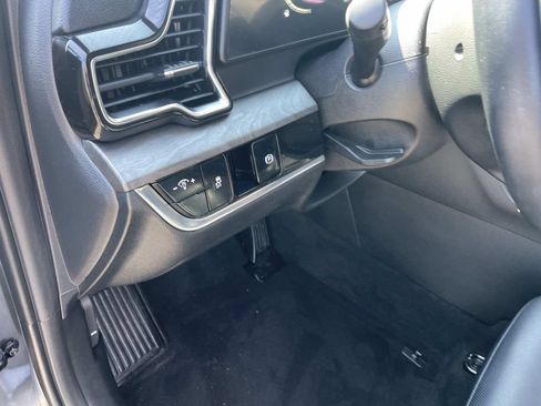 Used 2023 Kia Sportage X-Line AWD/4WD image 21