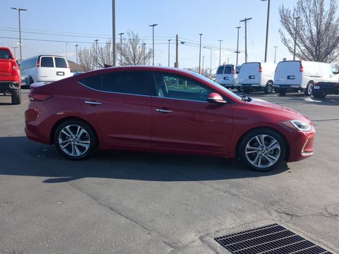 Used 2017 Hyundai Elantra Limited w/ Cargo Package image 7