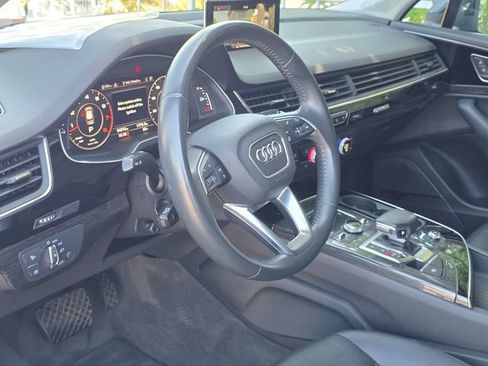 Used 2019 Audi Q7 3.0T Premium Plus AWD/4WD image 9
