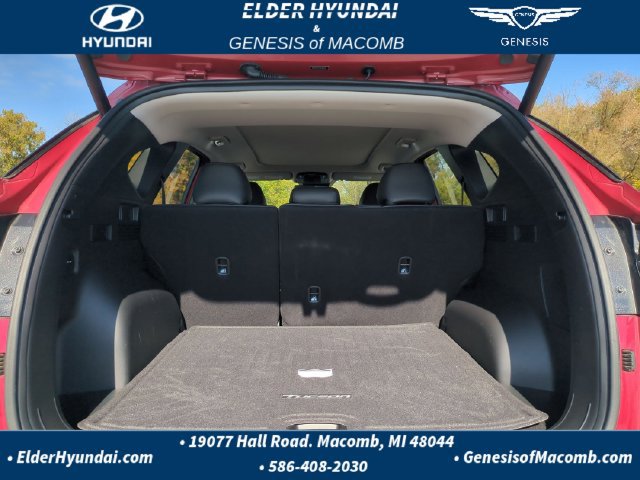 Certified 2025 Hyundai Tucson Limited AWD/4WD image 16
