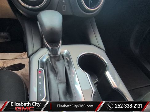Used 2021 Chevrolet Blazer LT FWD image 12