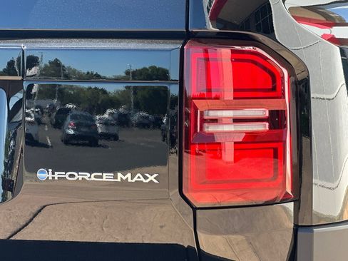 New 2026 Toyota Land Cruiser image 33