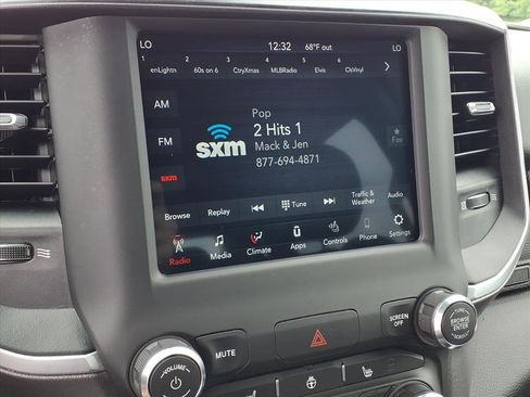 Used 2019 RAM 1500 Big Horn AWD/4WD image 5