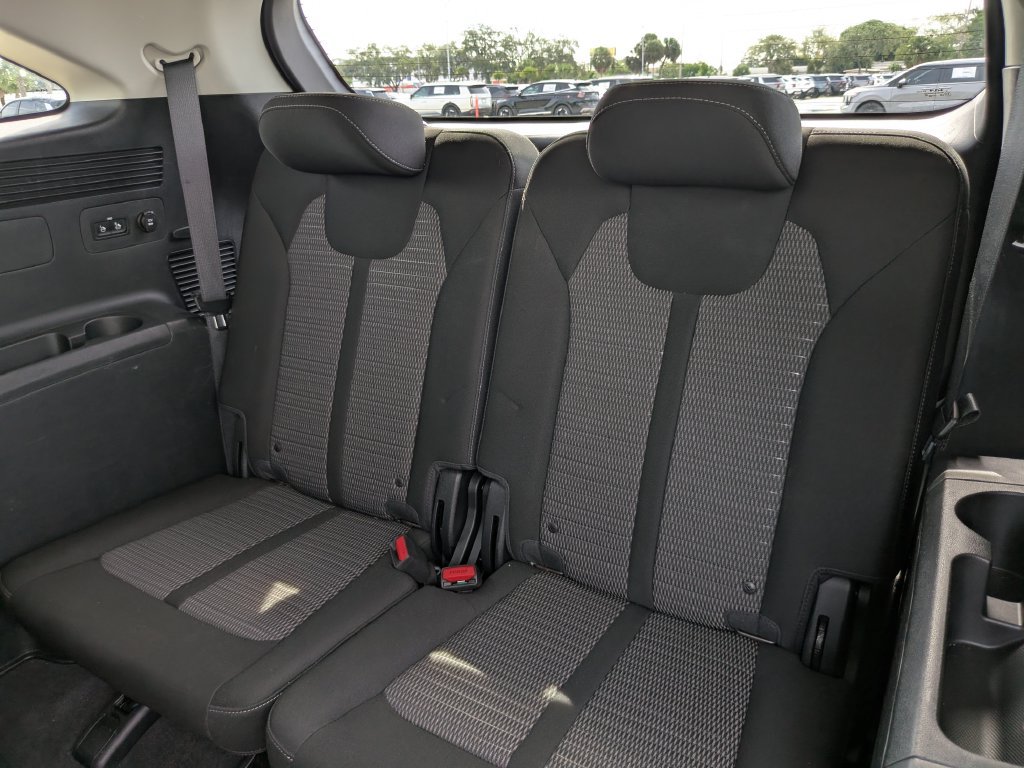 Certified 2023 Kia Sorento LX FWD image 19