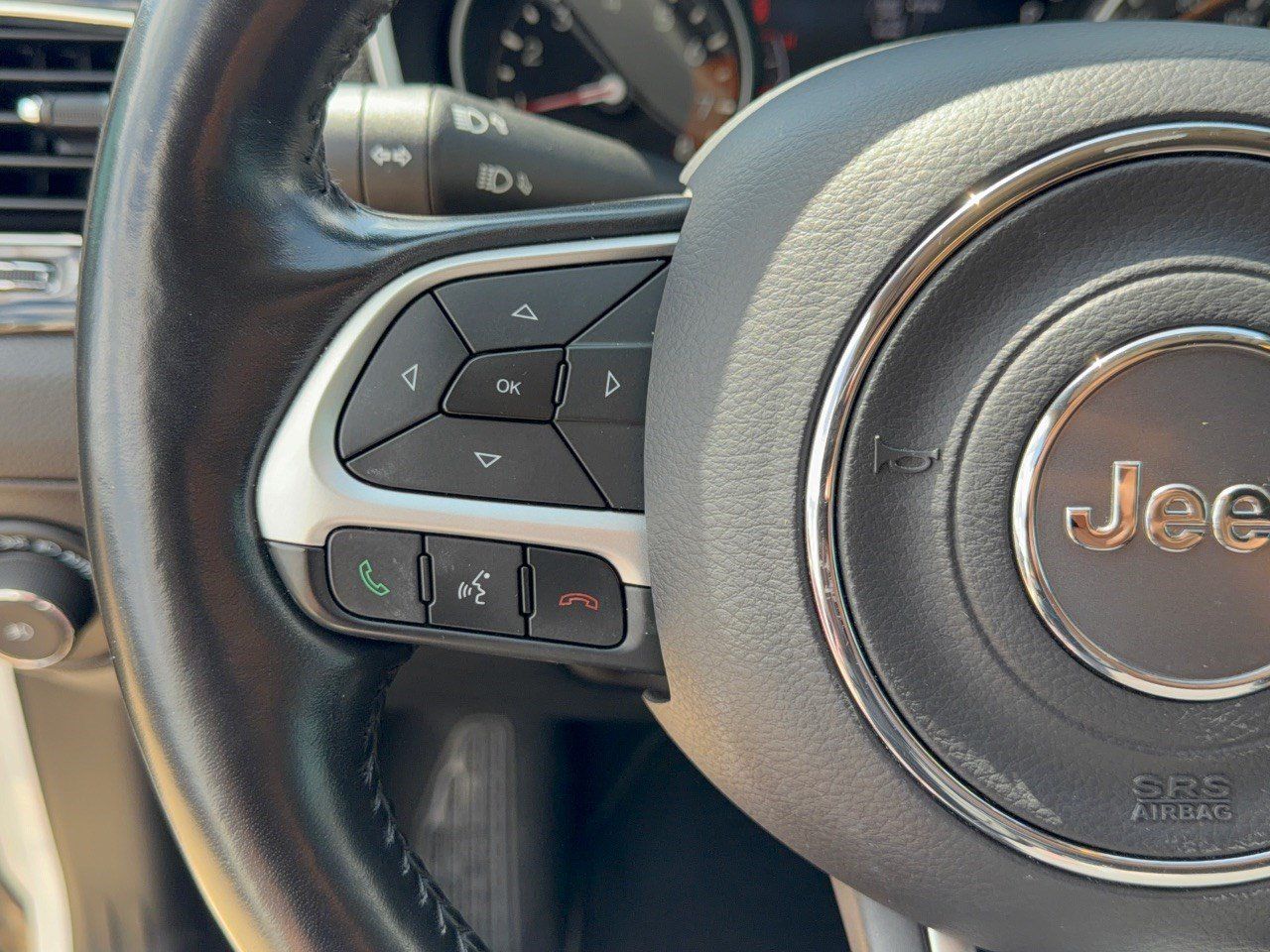 Used 2021 Jeep Compass Latitude AWD/4WD image 18