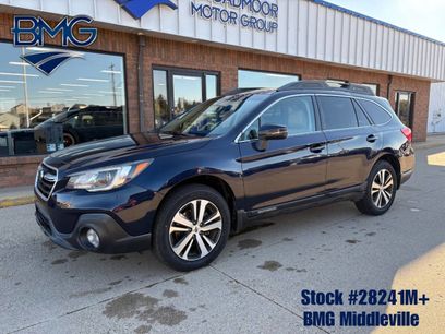 Used 2018 Subaru Outback 2.5i Limited w/ Popular Package #2