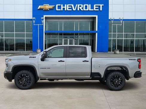 New 2026 Chevrolet Silverado 2500 LT w/ Trail Boss Package AWD/4WD image 3