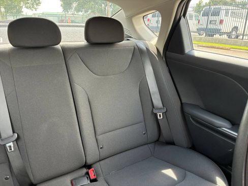 Used 2026 Kia K4 FWD image 31