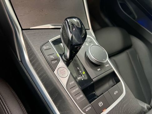 Used 2021 BMW 430i Convertible w/ Premium Package image 17