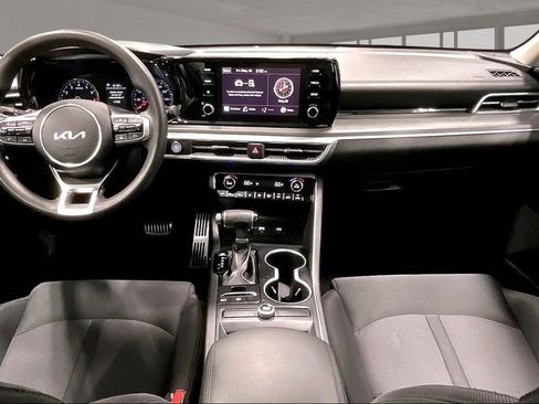 Used 2022 Kia K5 LXS FWD image 7