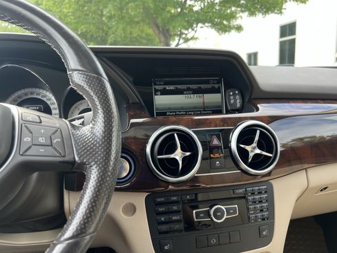 Used 2015 Mercedes-Benz GLK 250 BlueTEC 4MATIC image 31