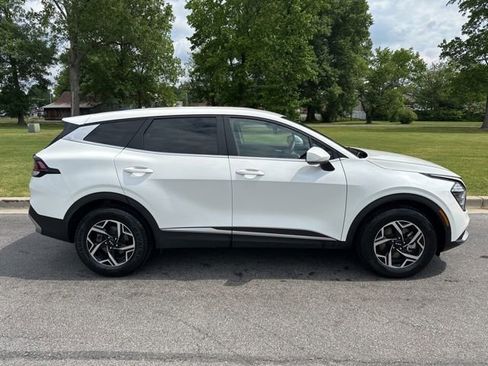 Certified 2024 Kia Sportage LX AWD/4WD image 10
