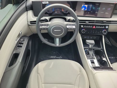 New 2026 Hyundai Tucson SEL image 24