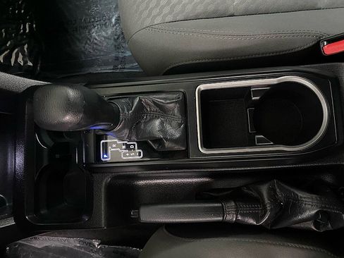 Used 2021 Toyota Tacoma SR image 27