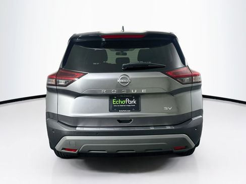 Used 2023 Nissan Rogue SV FWD image 7