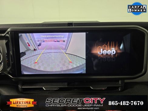 Used 2024 Jeep Wrangler Sport S image 22