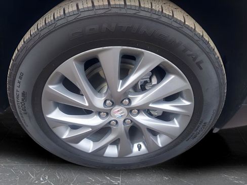 Used 2025 Buick Enclave Preferred AWD/4WD image 28