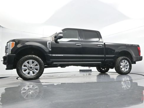 Used 2017 Ford F250 Platinum w/ Platinum Ultimate Package AWD/4WD image 50